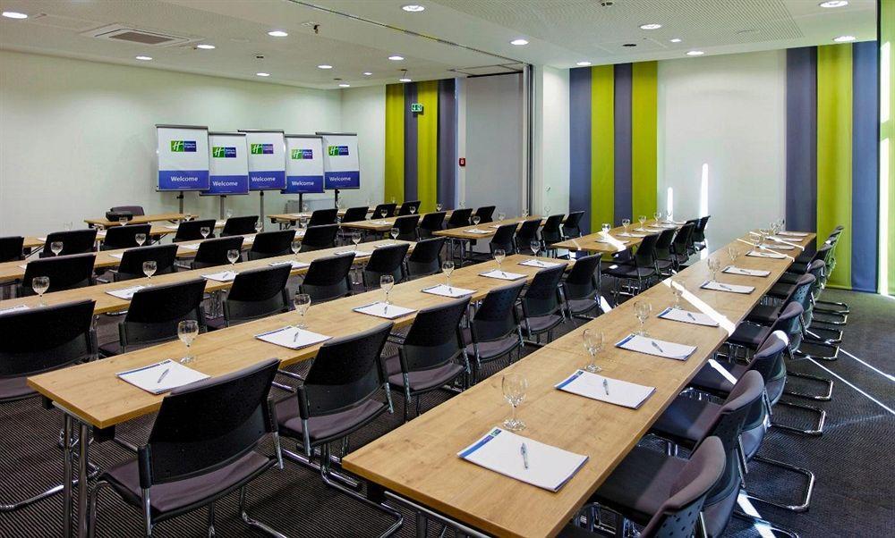 Holiday Inn Express Augsburg, An Ihg Hotel מראה חיצוני תמונה